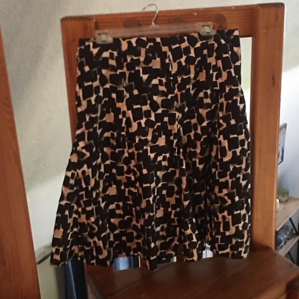 Vintage Cato skirt size 14 but wears like a 12.